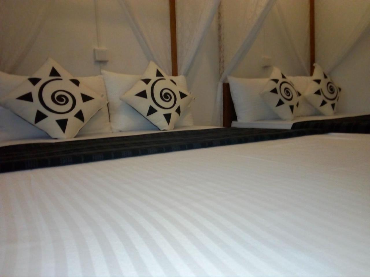 Zion White House Hotel Nuwara Eliya Bagian luar foto